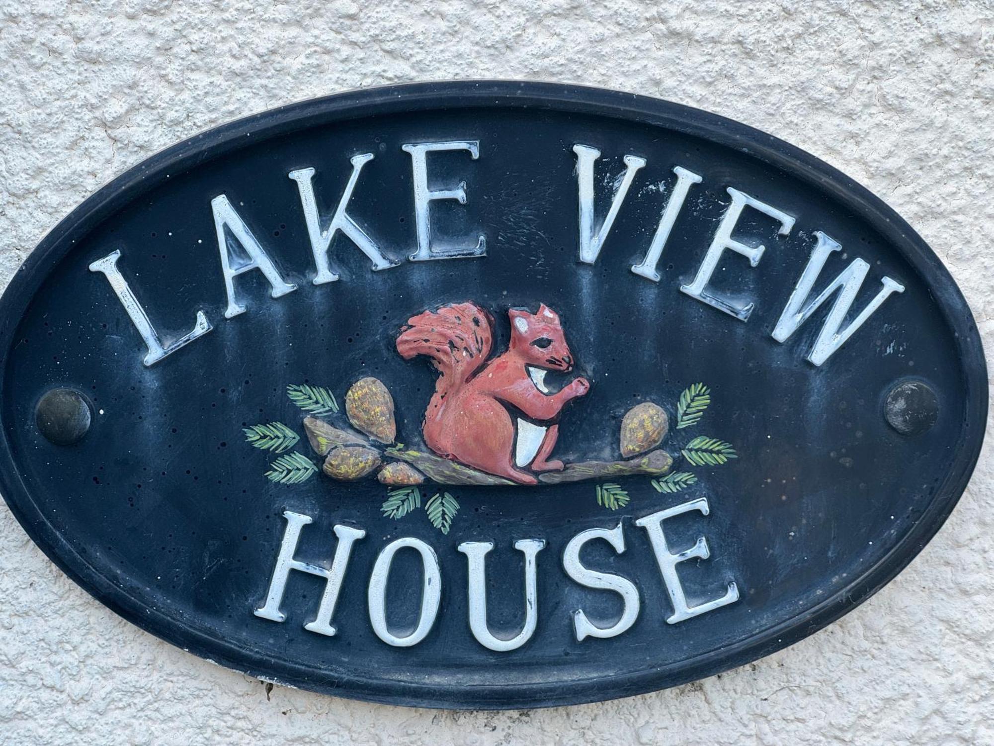 Suitecastlelakeview 2 Bellano Exterior photo